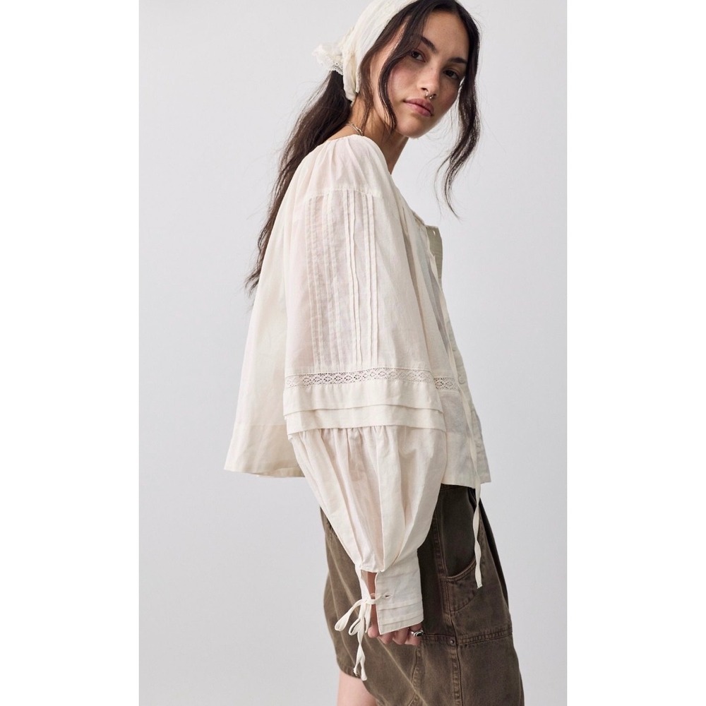 We the Free La lune boho renaissance laceTiered blouse NWOT tofu